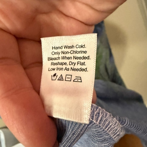 Blue and Purple Graphic Short Sleeve Tee - Picture 3 of 4